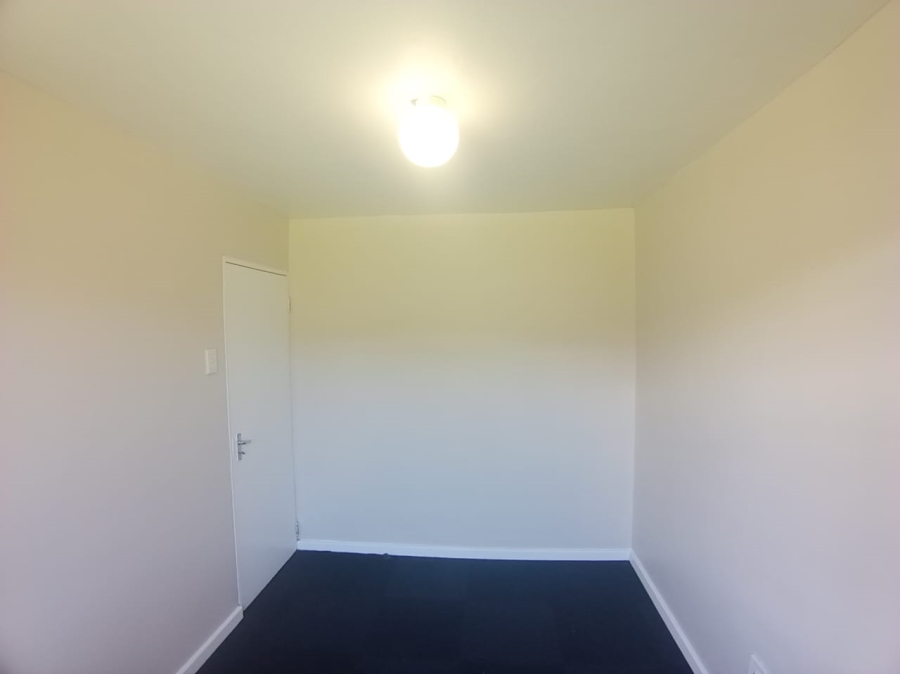 To Let 2 Bedroom Property for Rent in Haven Hills Eastern Cape